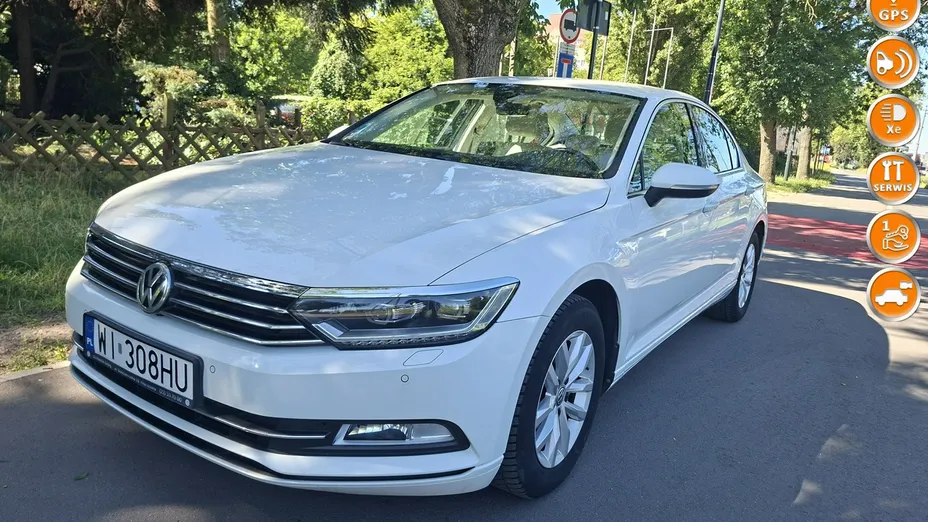 VOLKSWAGEN Passat -