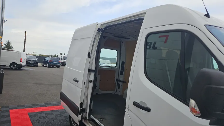 RENAULT Master -
