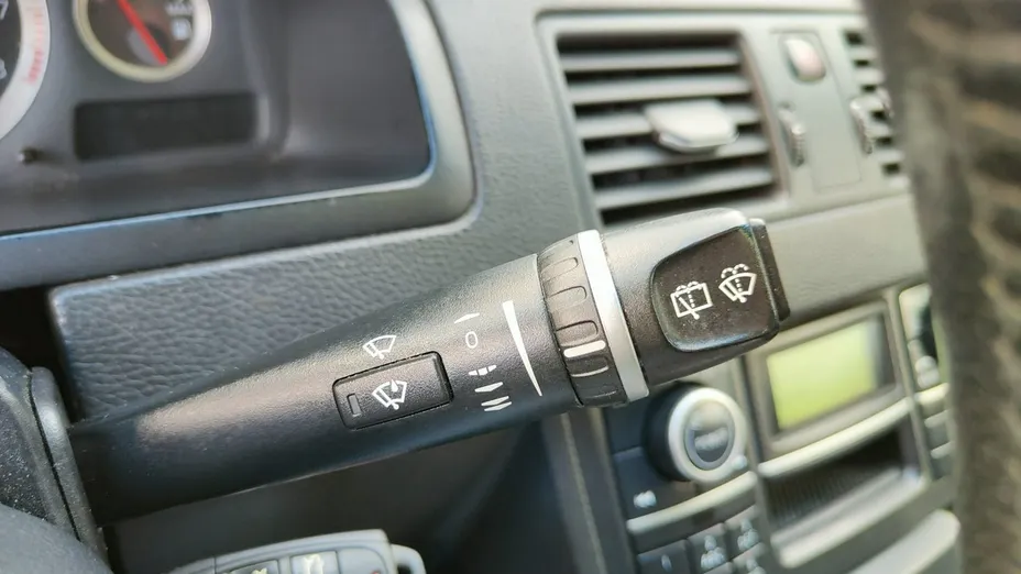 VOLVO XC90 -