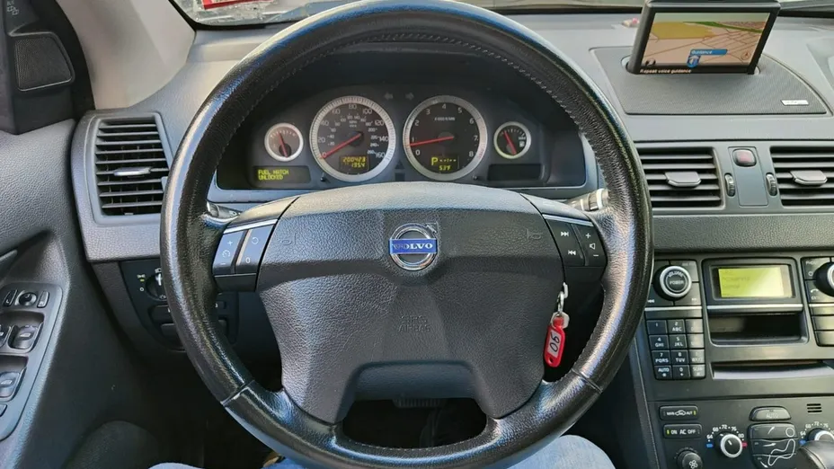 VOLVO XC90 -