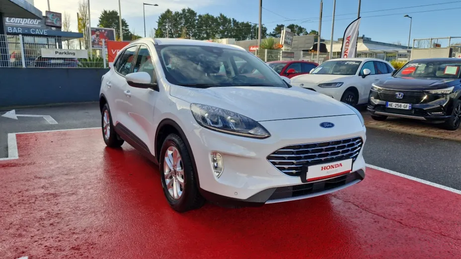 FORD Kuga -