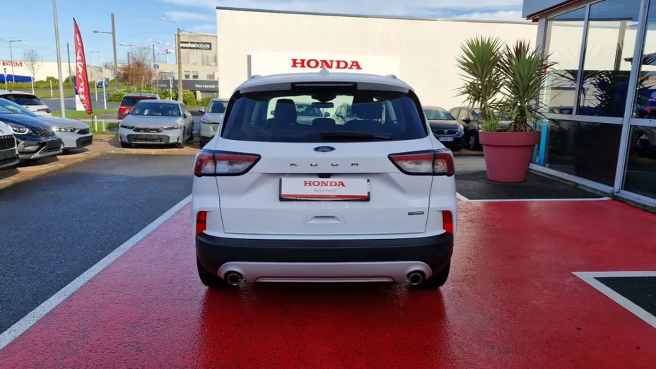 FORD Kuga -