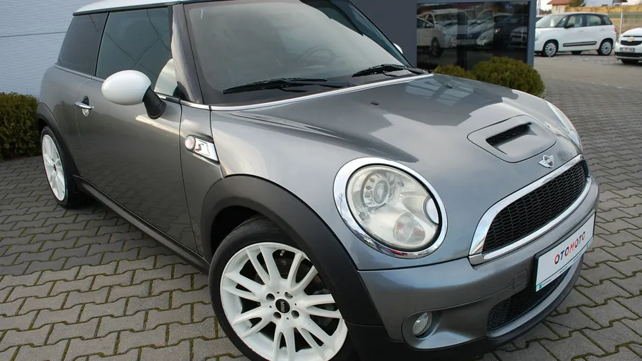 MINI Cooper S -