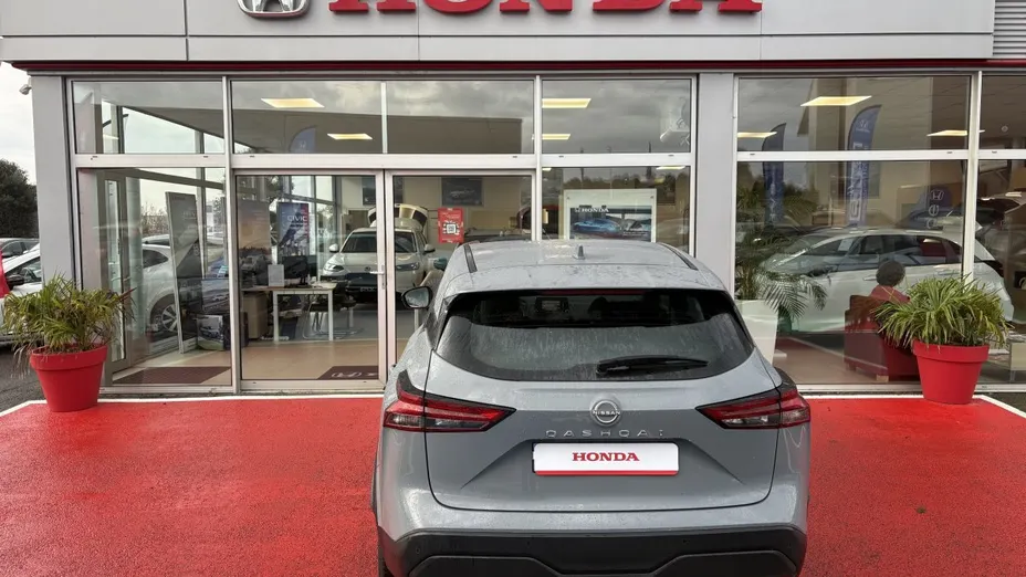 NISSAN Qashqai -