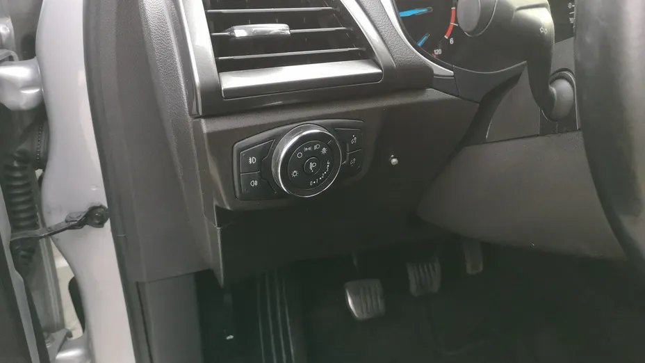 FORD Mondeo -