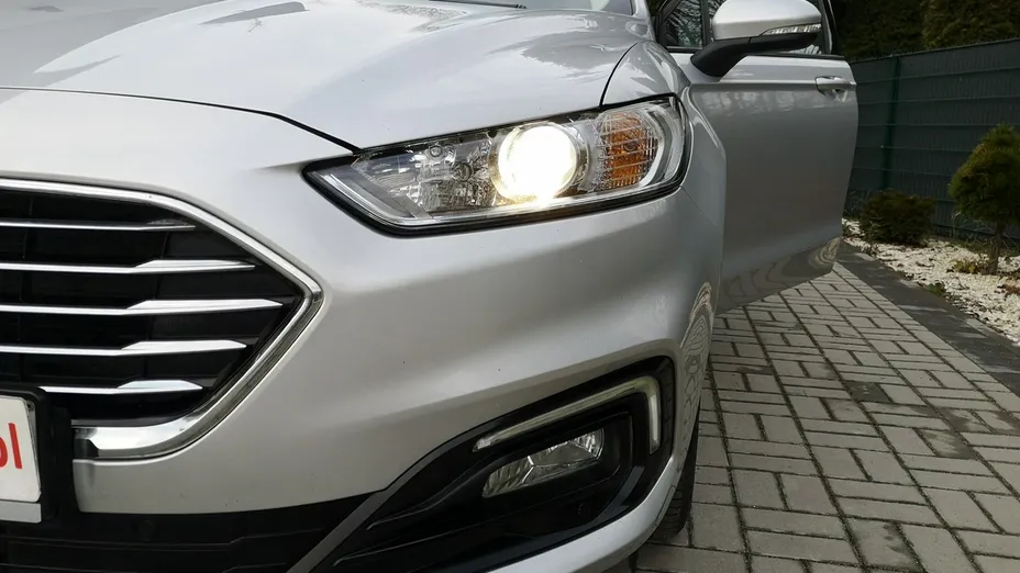 FORD Mondeo -
