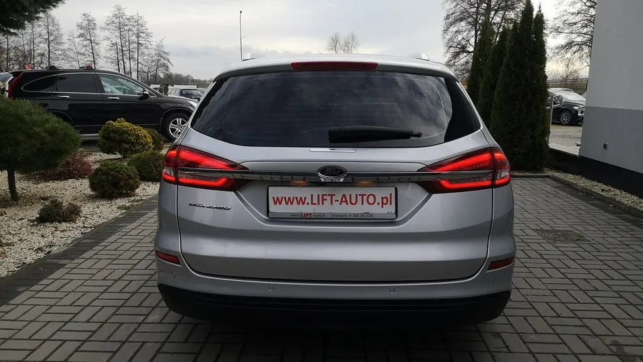 FORD Mondeo -