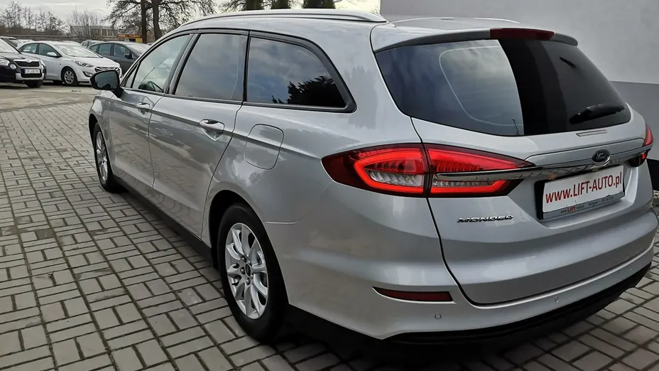 FORD Mondeo -