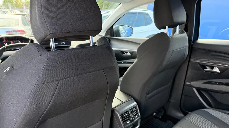 PEUGEOT 3008 3008 1.5 BlueHDi Allure S&S EAT8