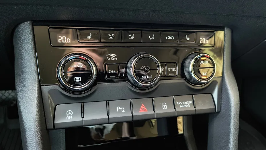 SKODA Karoq Karoq 1.5 TSI ACT Selection DSG