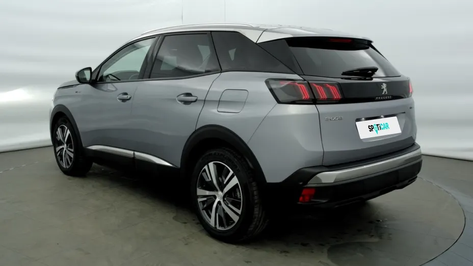 PEUGEOT 3008 -