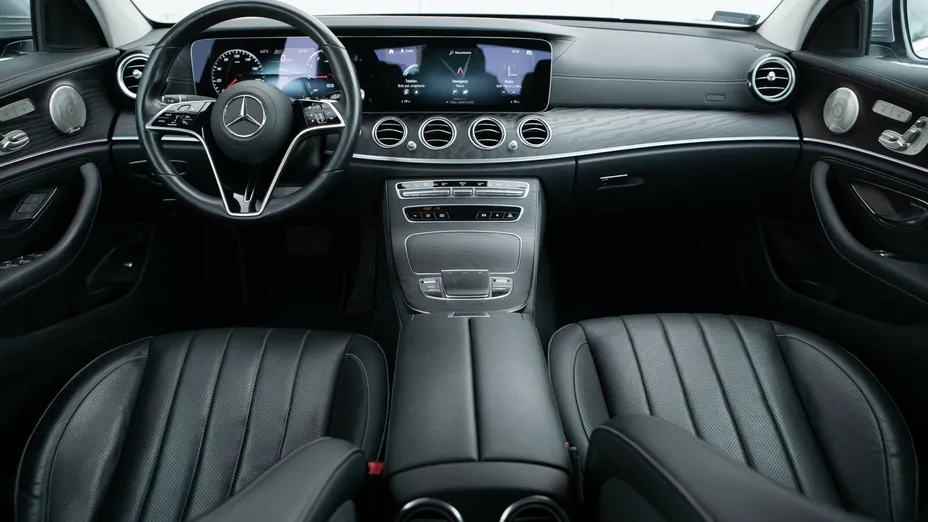 MERCEDES-BENZ E Klasa E 300 de Exclusive