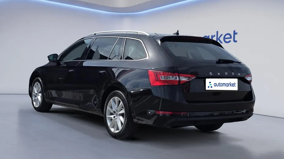 SKODA Superb Superb 2.0 TDI SCR Style DSG