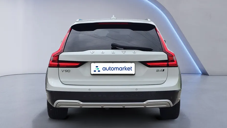 VOLVO V90 V90 CC B4 D AWD Plus aut