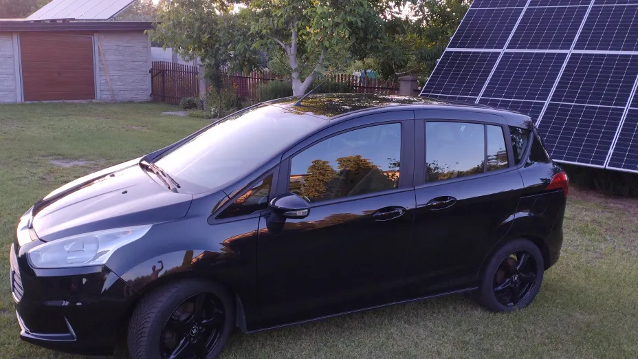 FORD B-MAX -