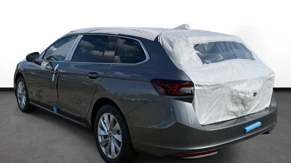SKODA Superb Superb 1.5 TSI mHEV Edition 130 DSG