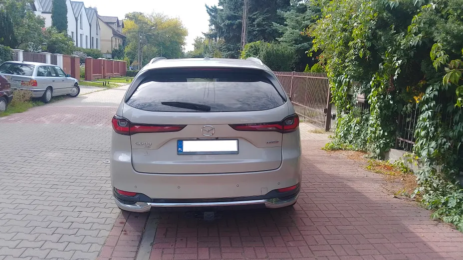 MAZDA CX-90 -