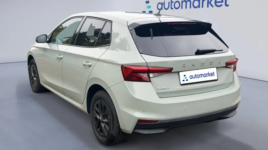 SKODA Fabia Fabia 1.0 TSI Essence