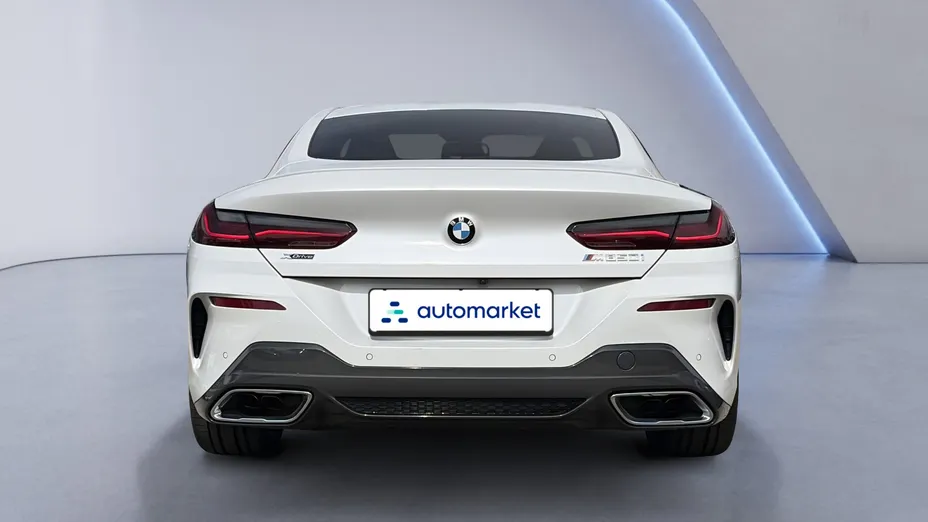 BMW Seria 8 M850i xDrive