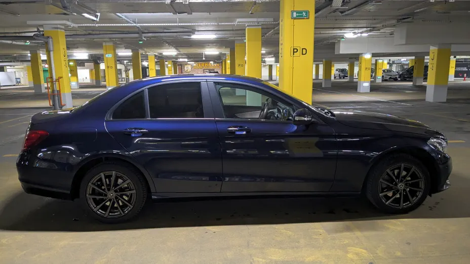 MERCEDES-BENZ C Klasa C 180 CGI BlueEff.