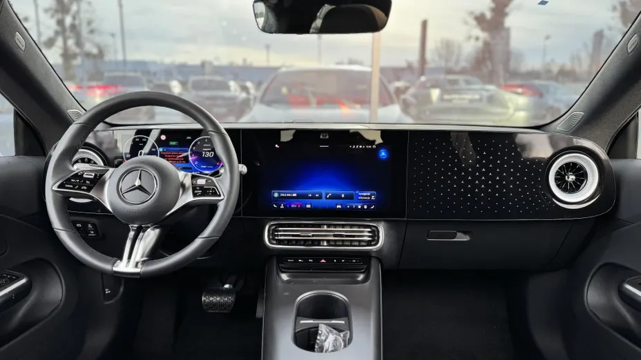 MERCEDES-BENZ CLA CLA 180 mHEV Progressive 7G-DCT Nowy