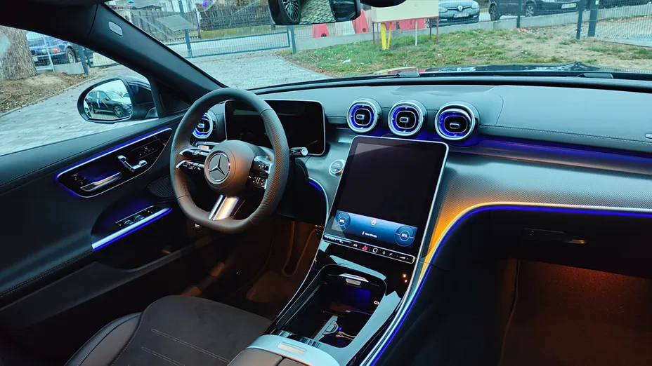 MERCEDES-BENZ C Klasa C 200 mHEV 4-Matic AMG Nowy