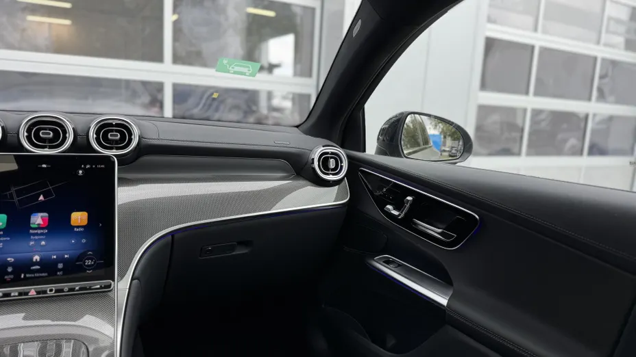 MERCEDES-BENZ GLC GLC 300 e 4-Matic AMG Line Nowy