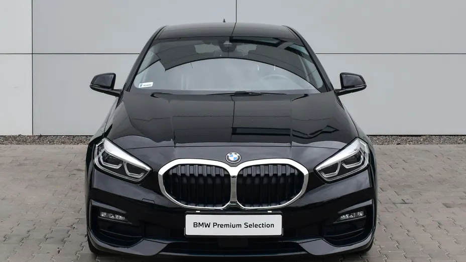 BMW Seria 1 118i Sport Line