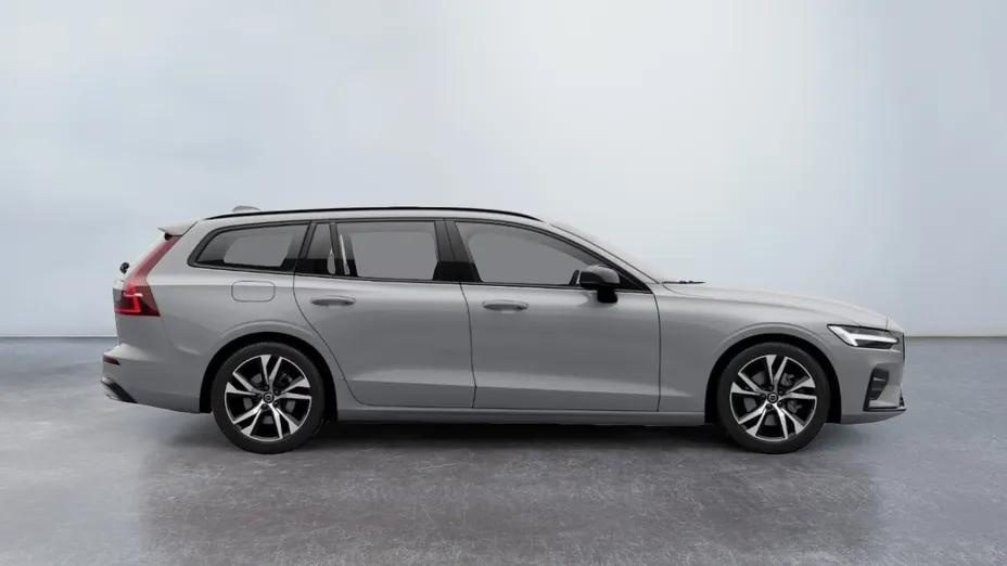 VOLVO V60 V60 B4 B Plus Dark aut Nowy