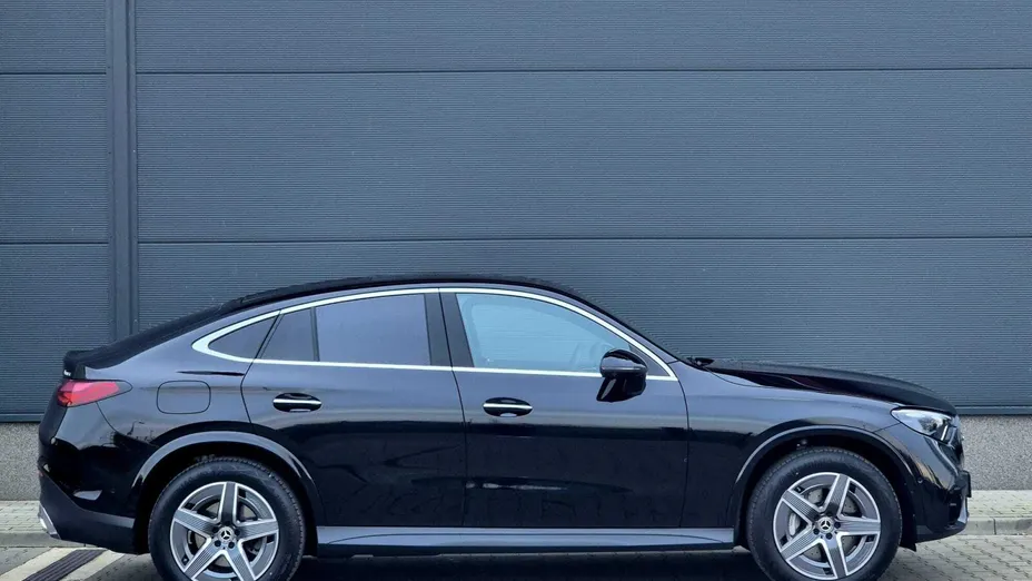 MERCEDES-BENZ GLC -