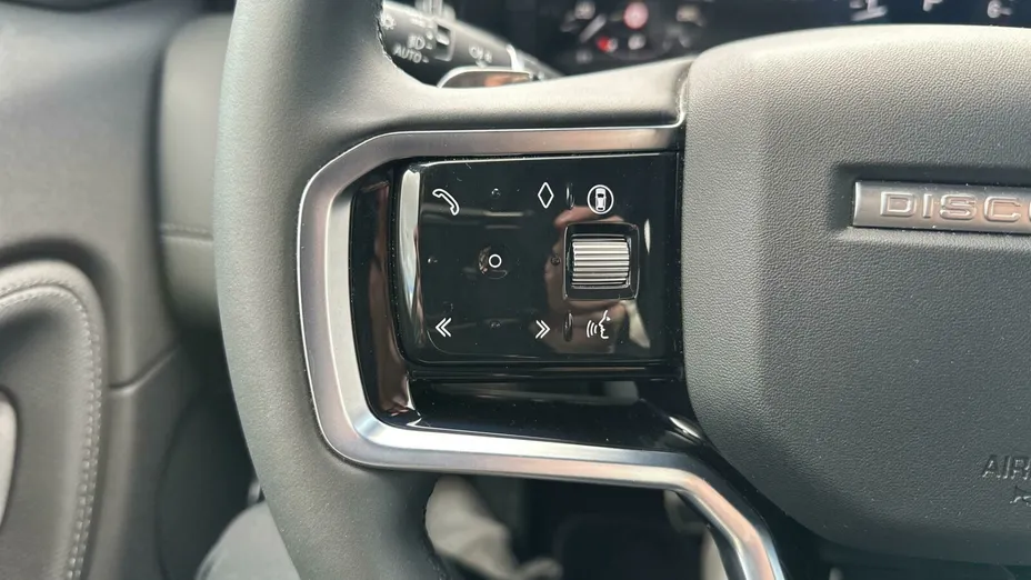 LAND ROVER Discovery Sport Discovery Sport 2.0 P200 mHEV Dynamic SE aut