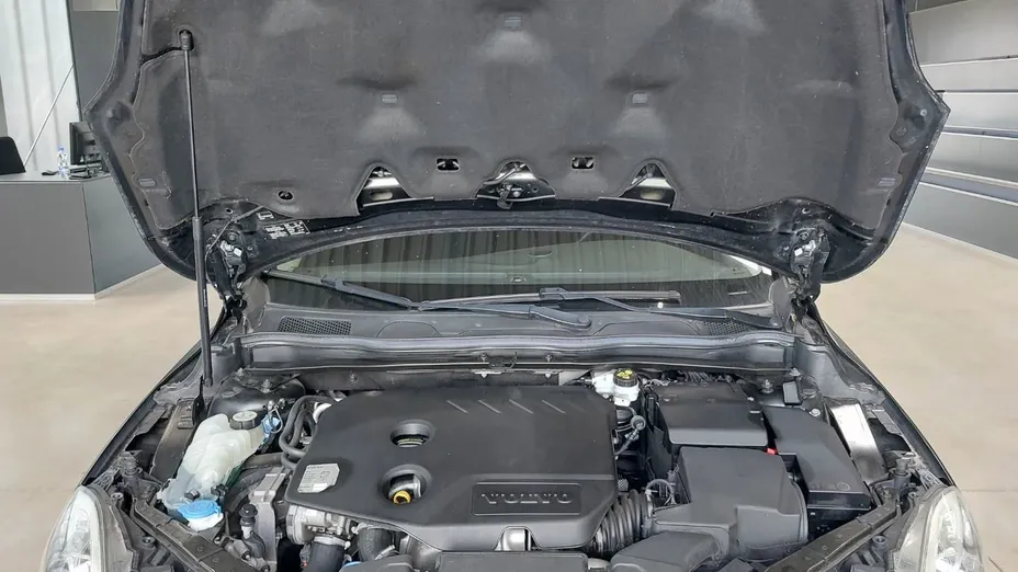 VOLVO V40 V40 T2 Kinetic