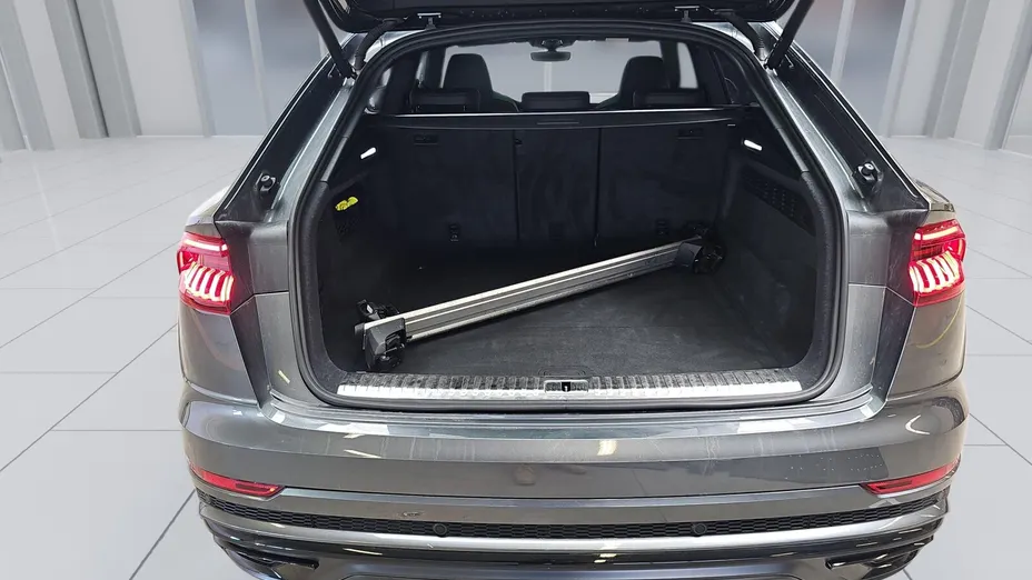 AUDI Q8 / E-Tron Q8 50 TDI mHEV Quattro Tiptronic