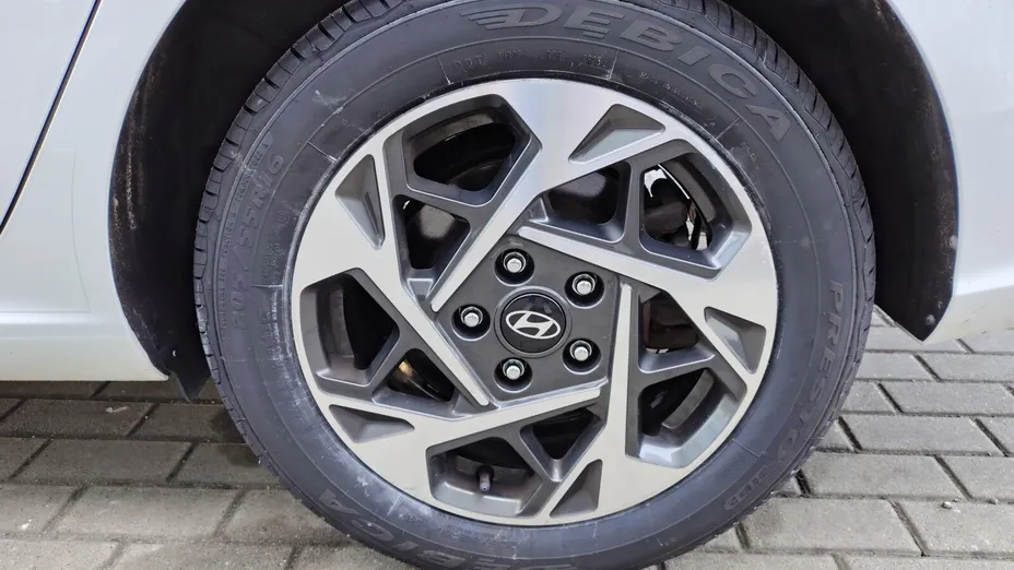 HYUNDAI i30 i30 1.5 T-GDI 48V Smart
