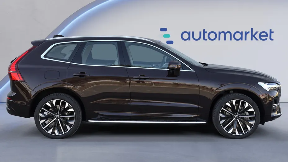 VOLVO XC60 XC60 T8 Plug-In Hybrid AWD Ultra Bright aut