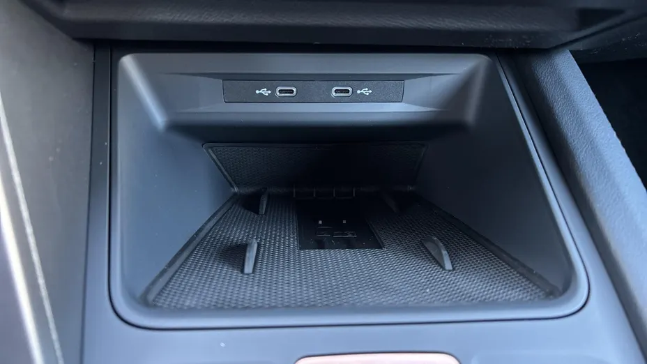 CUPRA Leon Leon 1.5 eTSI mHEV DSG Nowy