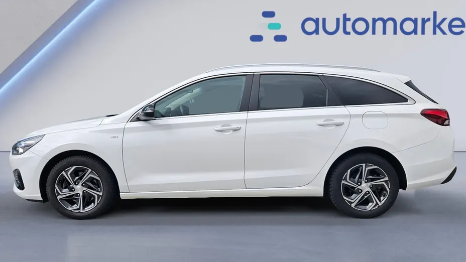 HYUNDAI i30 i30 1.5 T-GDI 48V Smart