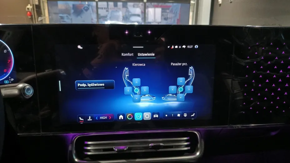 MERCEDES-BENZ CLA -