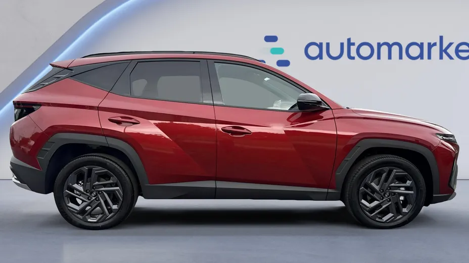 HYUNDAI Tucson Tucson 1.6 T-GDi HEV Smart Black 2WD aut Nowy