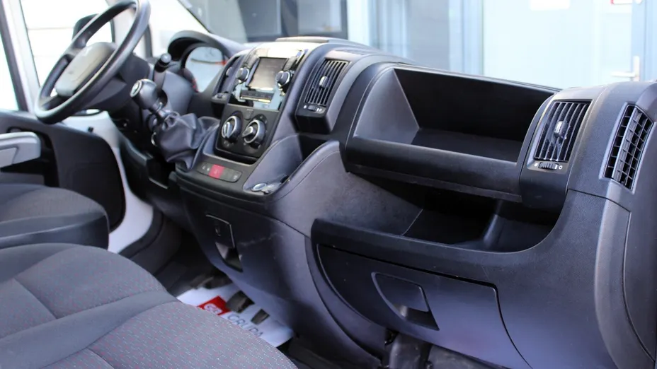 PEUGEOT Boxer Boxer 435 BlueHDi L3H2 Pro