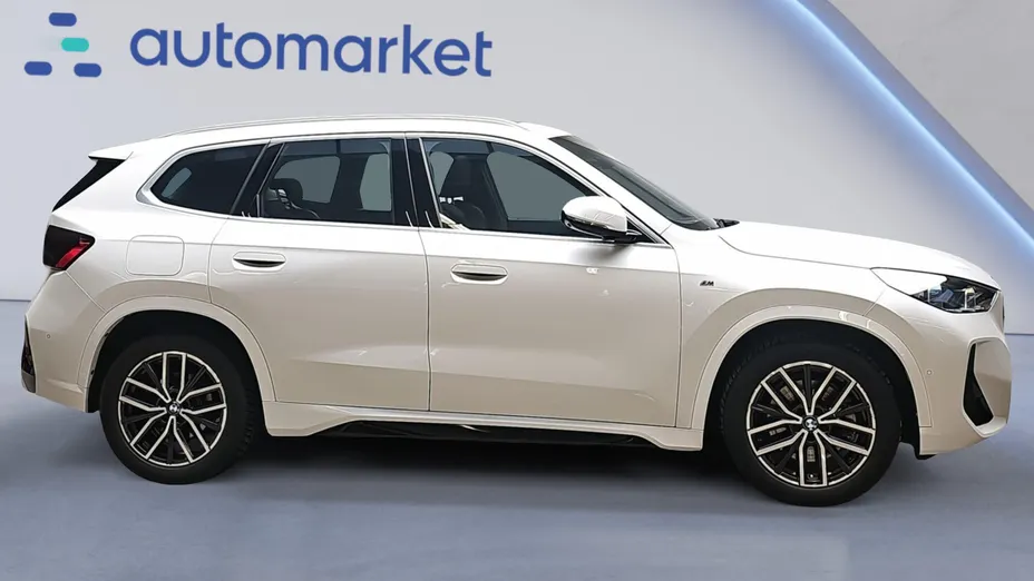 BMW X1 X1 xDrive23i mHEV aut