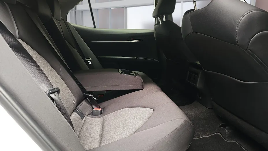 TOYOTA Camry Camry 2.5 Hybrid Comfort CVT