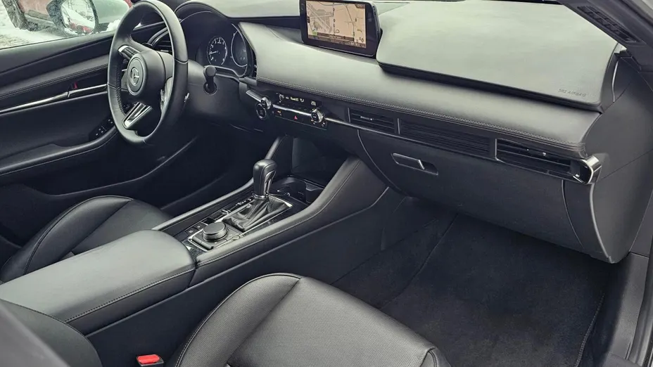 MAZDA 3 3 2.0 mHEV Exclusive Line aut