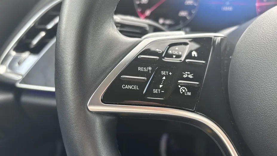 MERCEDES-BENZ E Klasa E 200 d mHEV Avantgarde 9G-Tronic