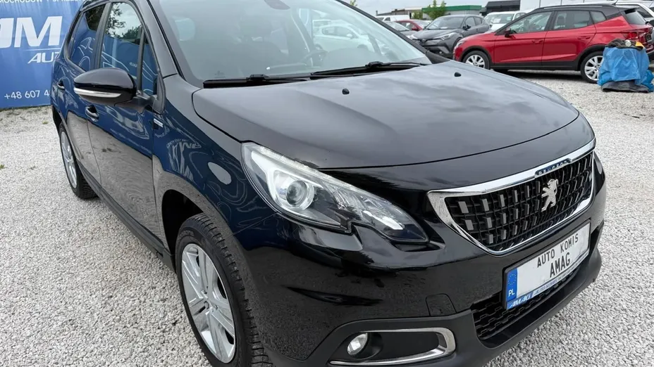 PEUGEOT 2008 -