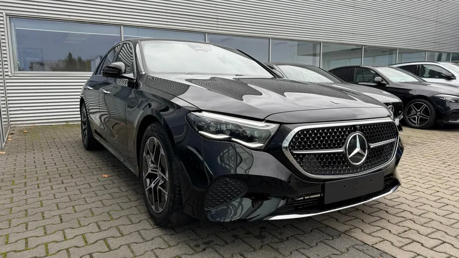 MERCEDES-BENZ E Klasa E 200 mHEV Avantgarde 9G-Tronic