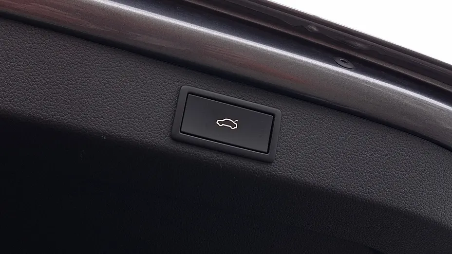 SKODA Superb Superb 2.0 TDI SCR Sportline DSG