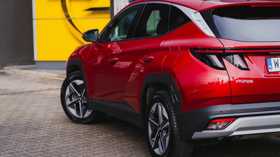 HYUNDAI Tucson Tucson 1.6 T-GDi HEV Modern 2WD aut