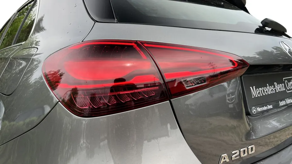 MERCEDES-BENZ A Klasa A 200 AMG Line 7G-DCT