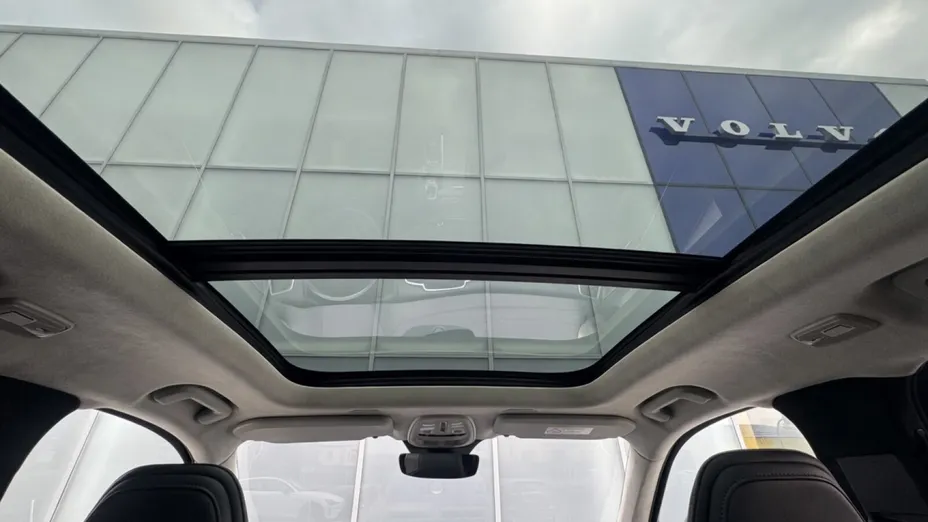 VOLVO XC90 XC90 T8 AWD Plug-In Hybrid Ultimate Dark 7os aut